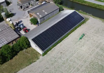 Zonnepanelen bij landbouwbedrijf Ruislede